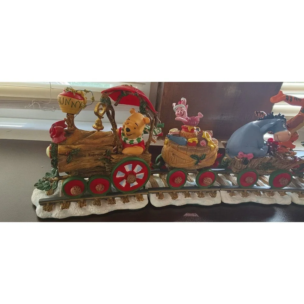 Danbury Mint Disney Winnie the Pooh Christmas Train 6 Pc Set Original Box